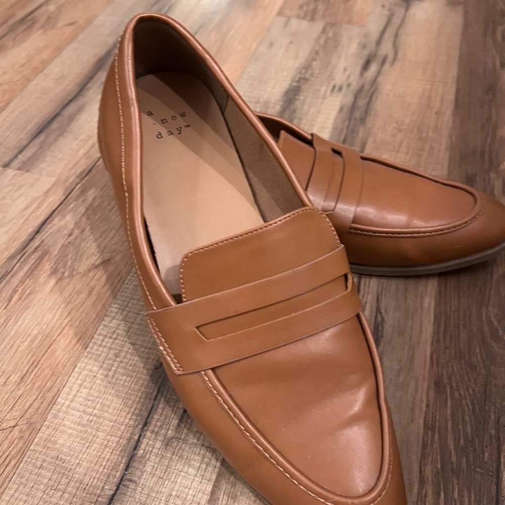 A New Day Women's Tan Slip-On Loafers